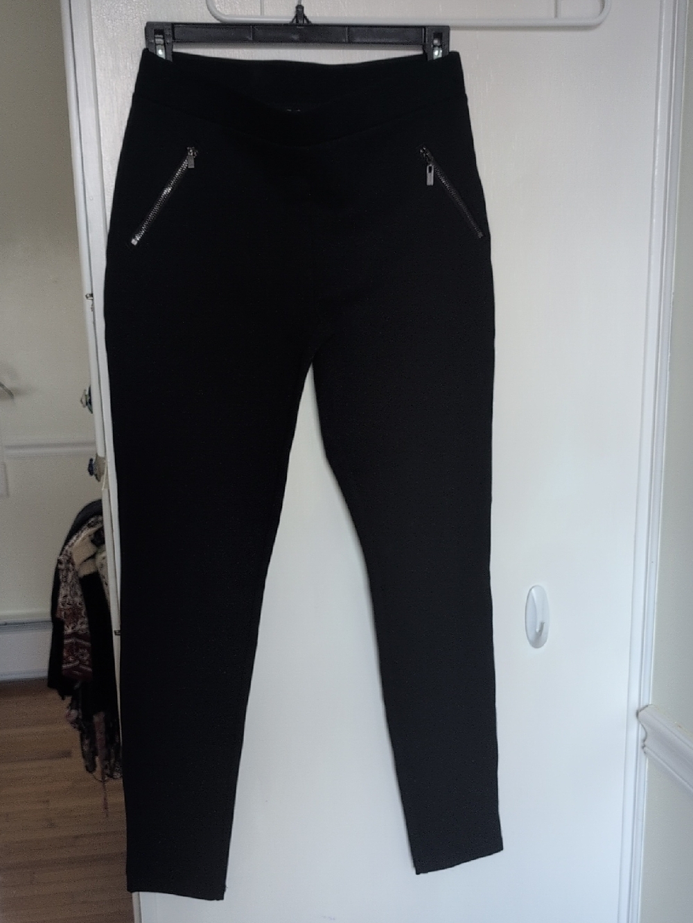 Maison Jules Black Ponte Skinny Pants with Zip Pockets